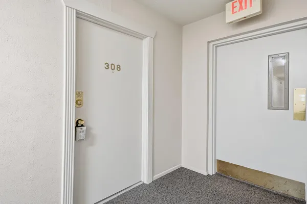 $319,900 | 223 North Shore Drive, Unit 308, South Haven, MI 49090