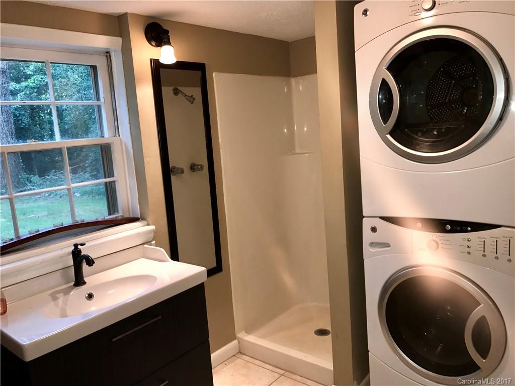214 Heritage View Road, Unit 55 Hickory, NC 28601 - Photo 16 of 21 Gallery Image 16