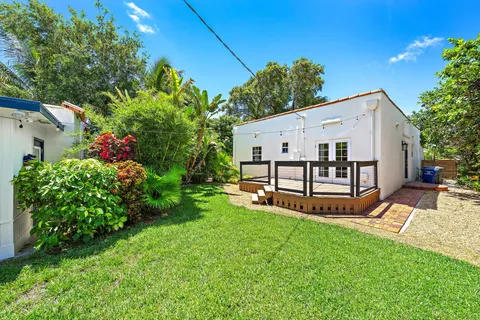 $625,000 | 315 Hawthorne Drive, Lake Park, FL 33403