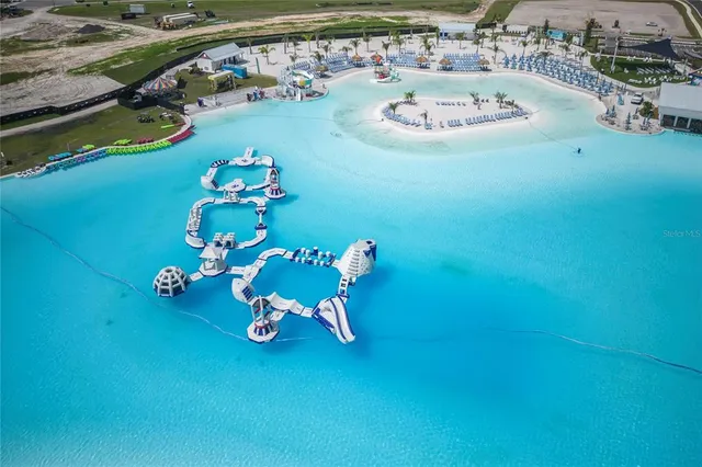 a view of residential houses with outdoor space