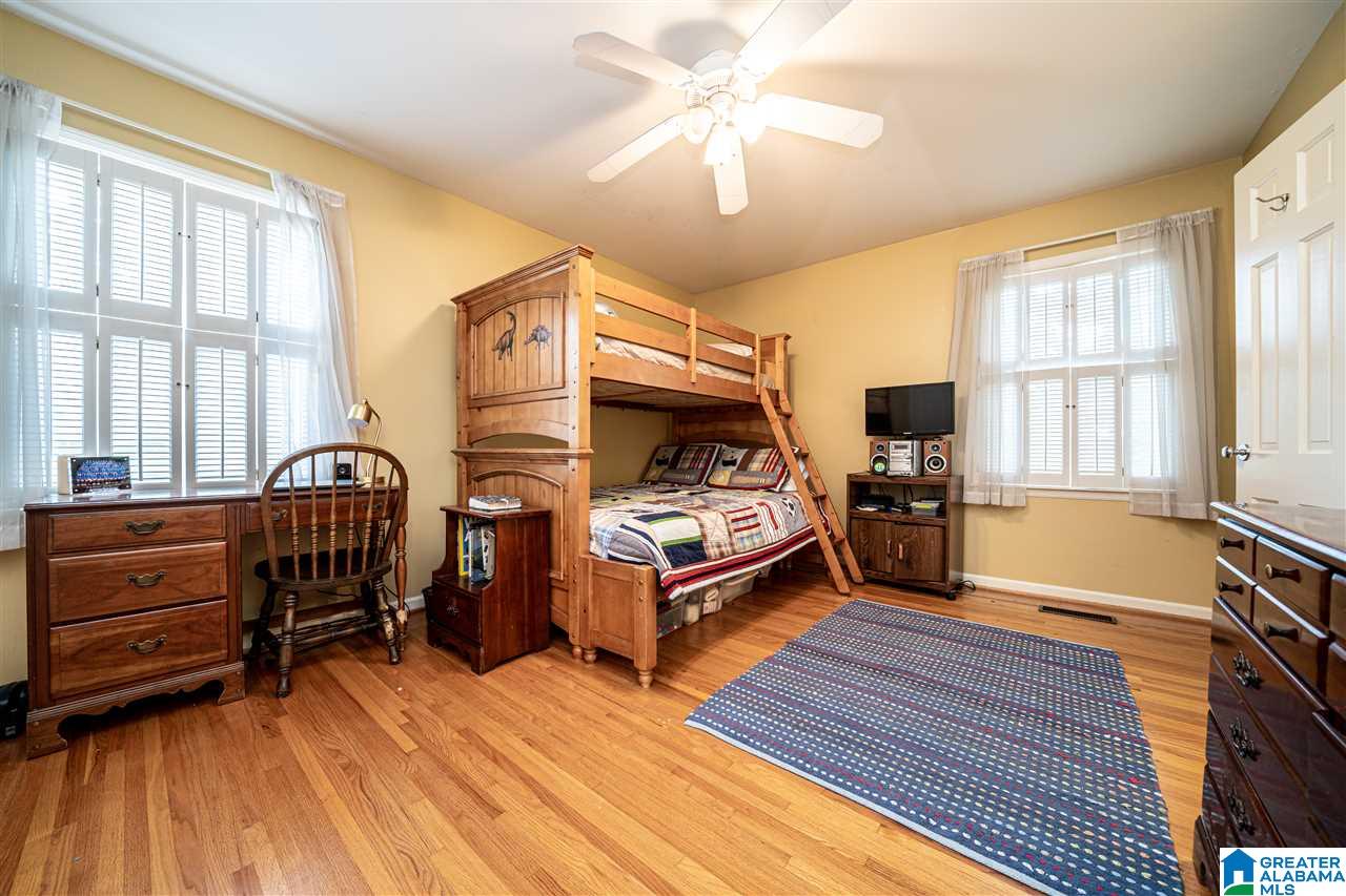 3733 Crestbrook Road Birmingham, AL 35223 - Photo 16 of 30