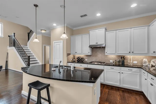 $2,650 | 8802 Narrow Leaf Street, Houston, TX 77080