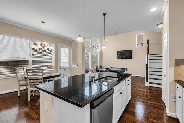 $2,650 | 8802 Narrow Leaf Street, Houston, TX 77080