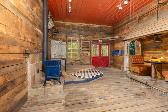 $680,000 | 9300 Conservation Street Northeast, Ada, MI 49301