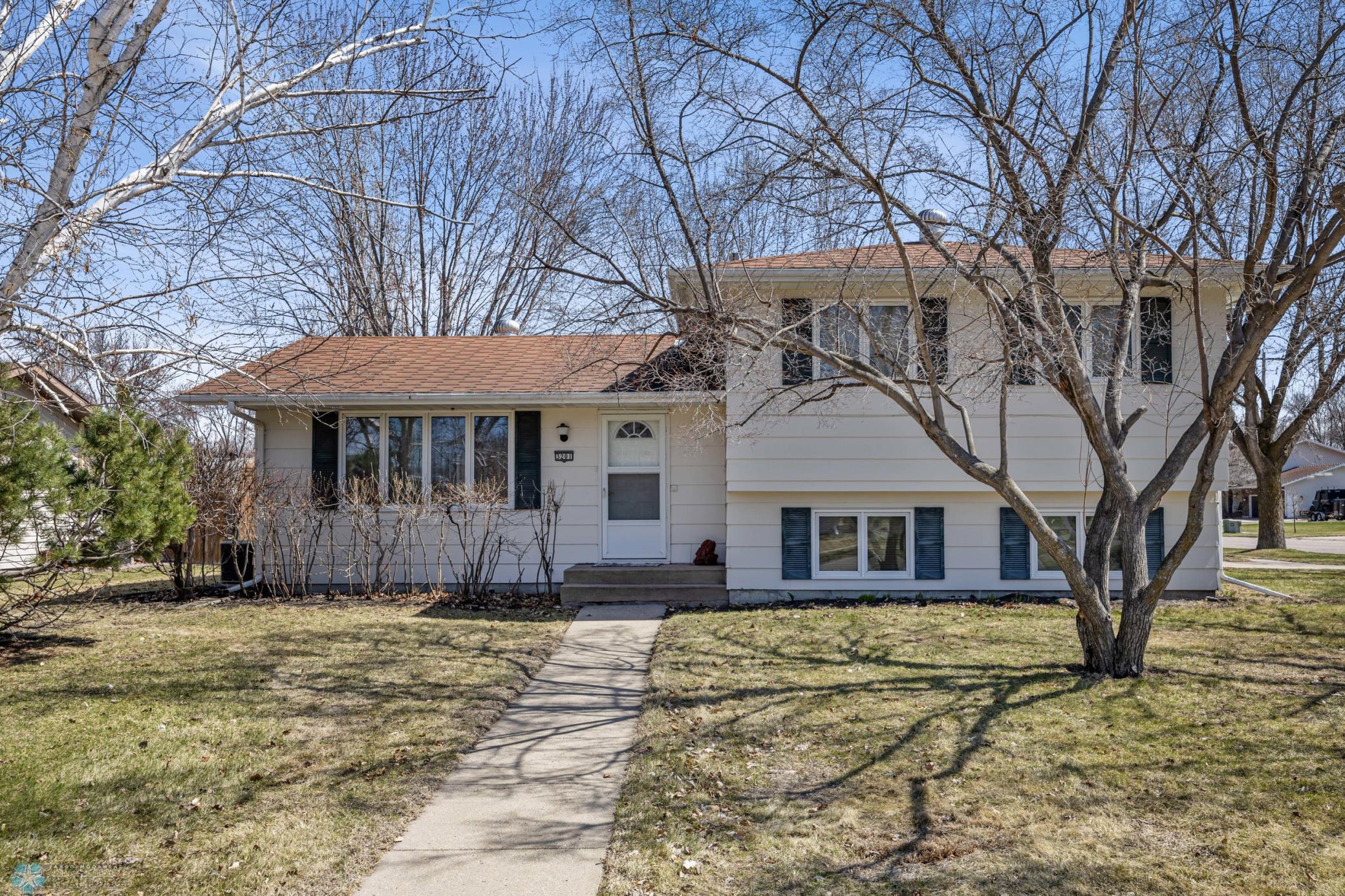 3201 Evergreen Road North Fargo, ND 58102 - Photo 1 of 1 Gallery Image 1