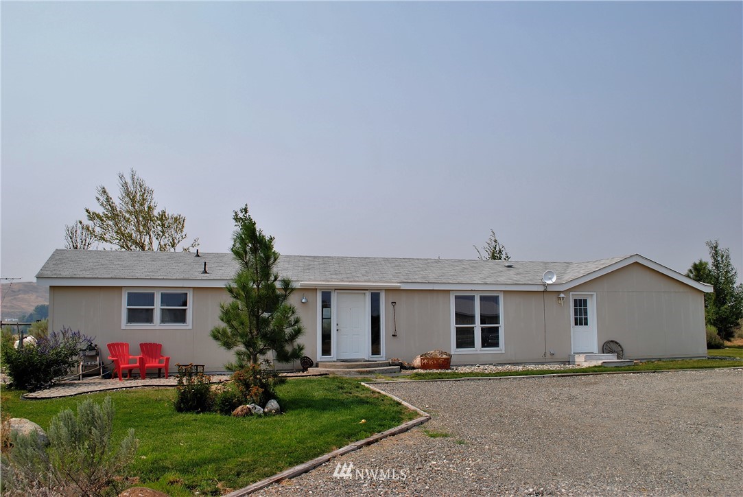 11 Greenacres Road Riverside, WA 98849 - Photo 1 of 24
