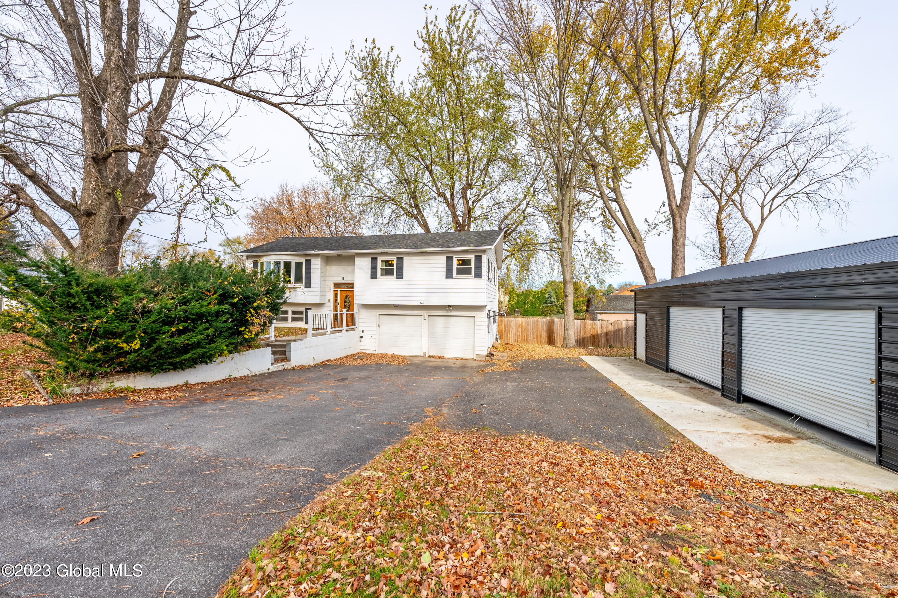 8 The Concourse Bethlehem, NY 12203 - Photo 2 of 25 Exterior