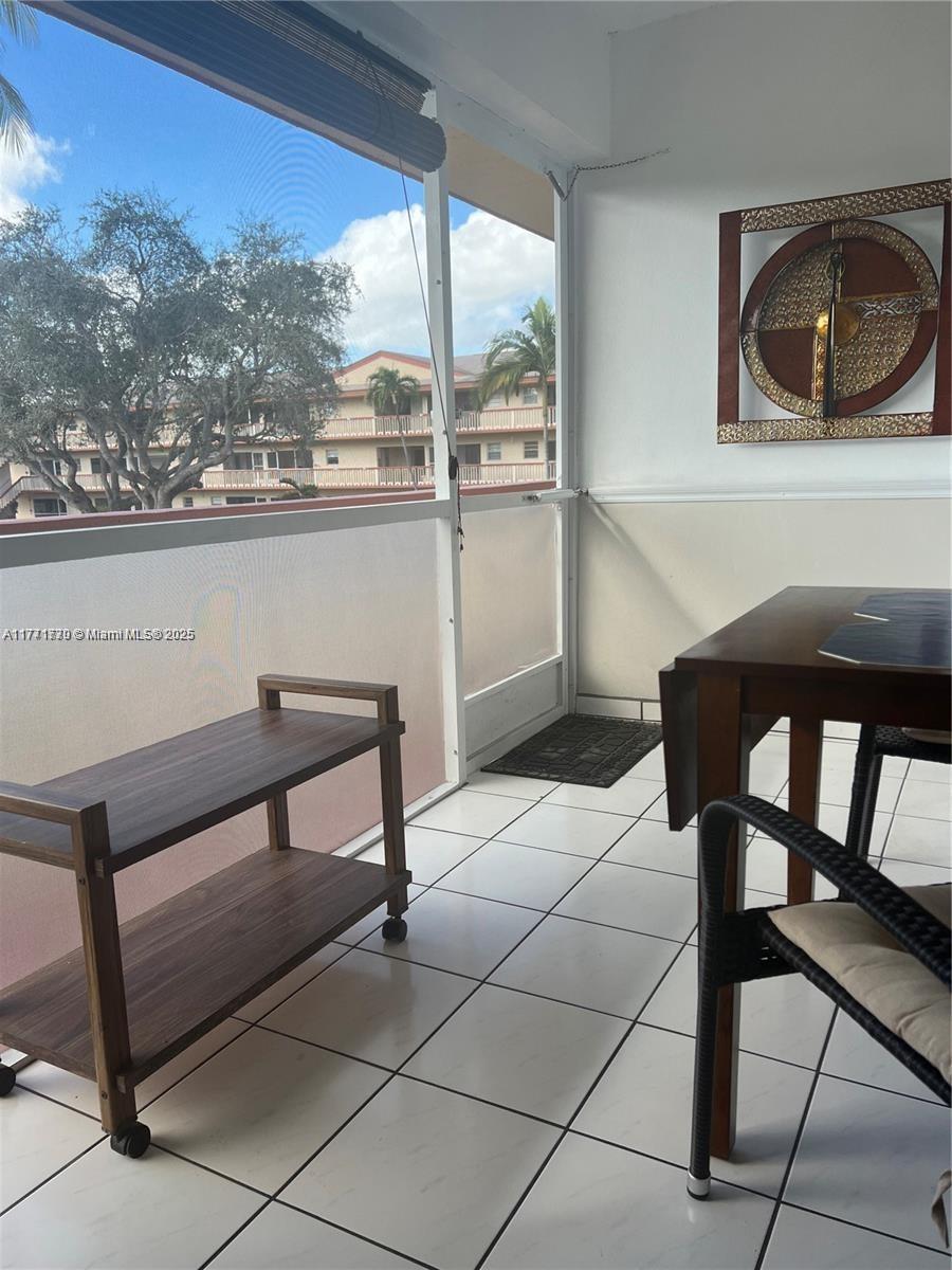 5300 Washington Street, Unit H237 Hollywood, FL 33021 - Photo 1 of 11