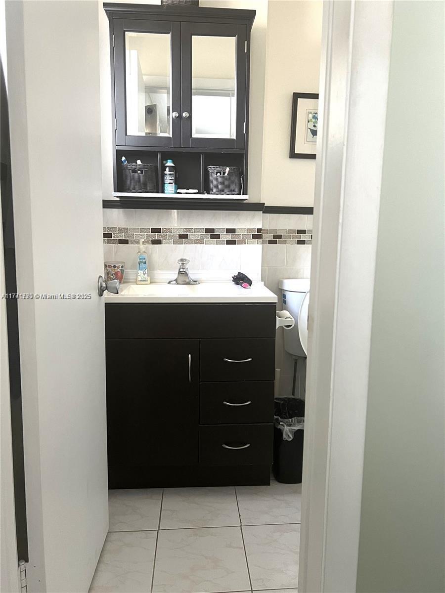 5300 Washington Street, Unit H237 Hollywood, FL 33021 - Photo 8 of 11