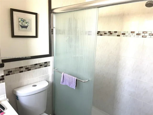 $128,000 | 5300 Washington Street, Unit H237, Hollywood, FL 33021