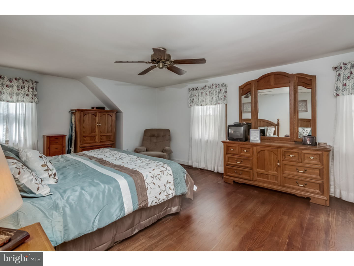 42 Bright Road Hatboro, PA 19040 - Photo 14 of 23