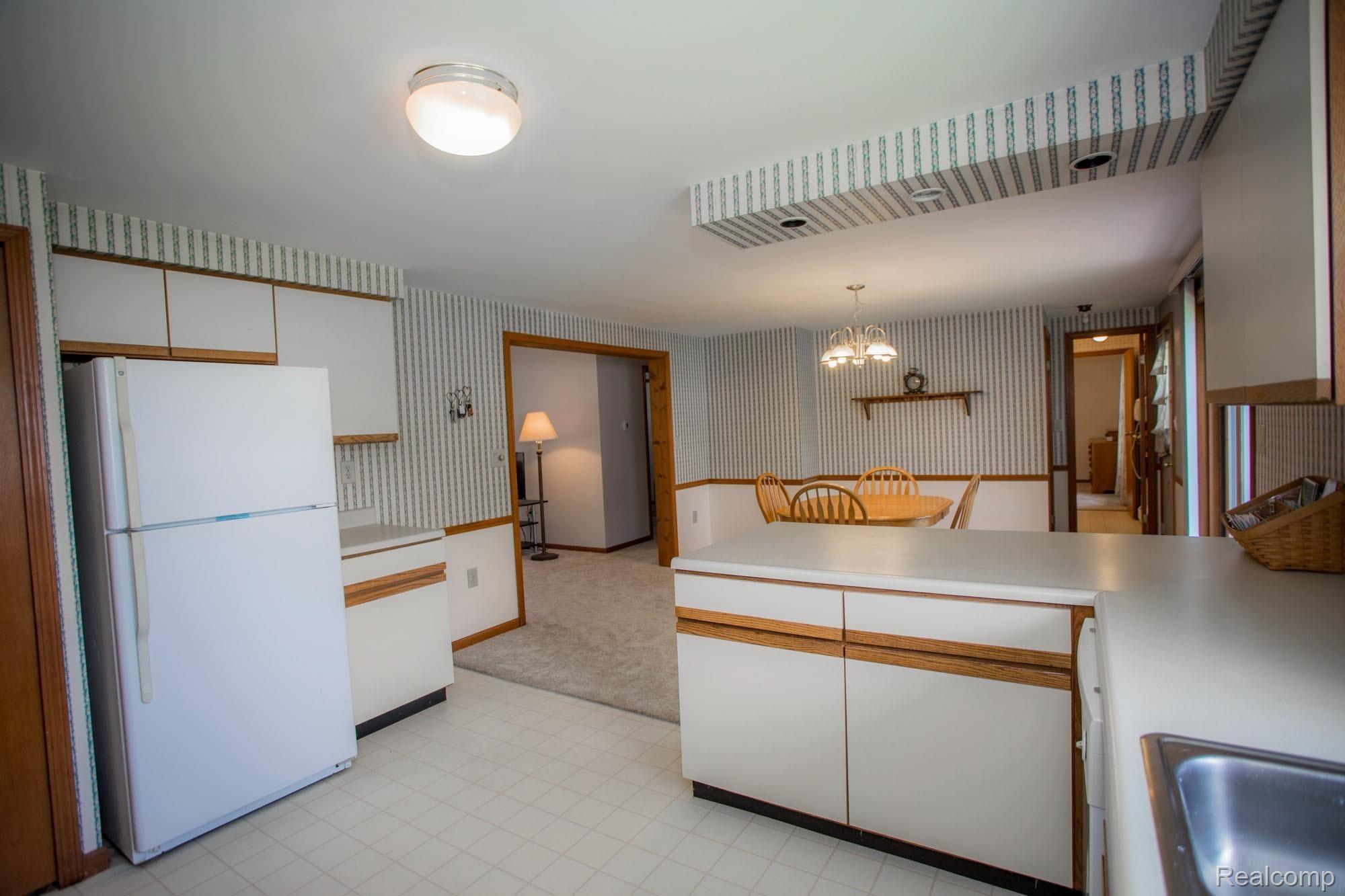 4709 Stow Road Fowlerville, MI 48836 - Photo 8 of 36 stow-00092.jpg