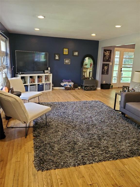 5503 Rippey Place Pittsburgh, PA 15206 - Photo 8 of 17 Gallery Image 8