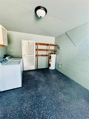 $2,200 | 2208 Valleybrook Avenue, Valrico, FL 33594