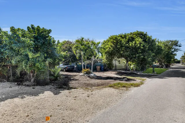$735,000 | 30920 Baileys Lane, Big Pine Key, FL 33043