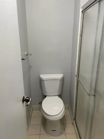 a bathroom with a toilet