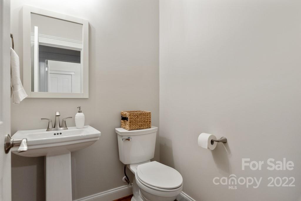 7332 Cascading Pines Drive Tega Cay, SC 29708 - Photo 17 of 36 Gallery Image 17