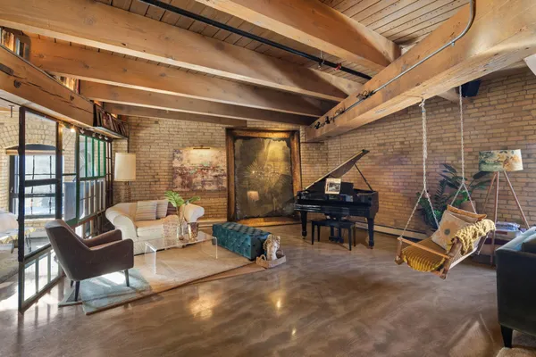 $3,500 | 404 North Washington Avenue, Unit 306, Minneapolis, MN 55401