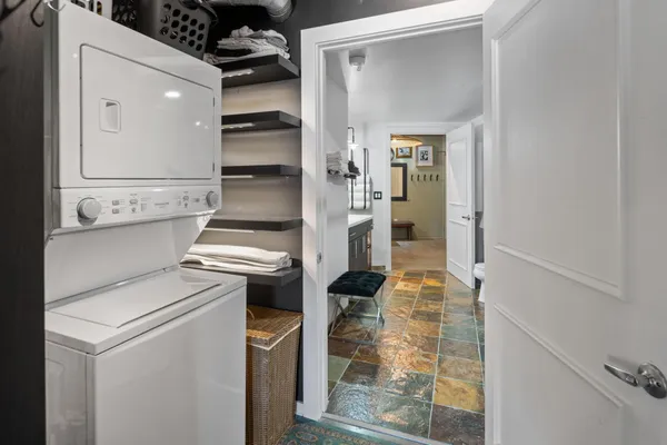 $3,500 | 404 North Washington Avenue, Unit 306, Minneapolis, MN 55401