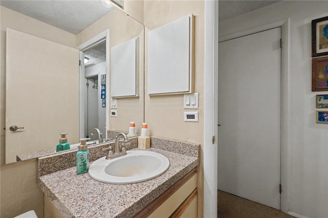 125 Boyce Road Centerville, OH 45458 - Photo 19 of 38 Gallery Image 19
