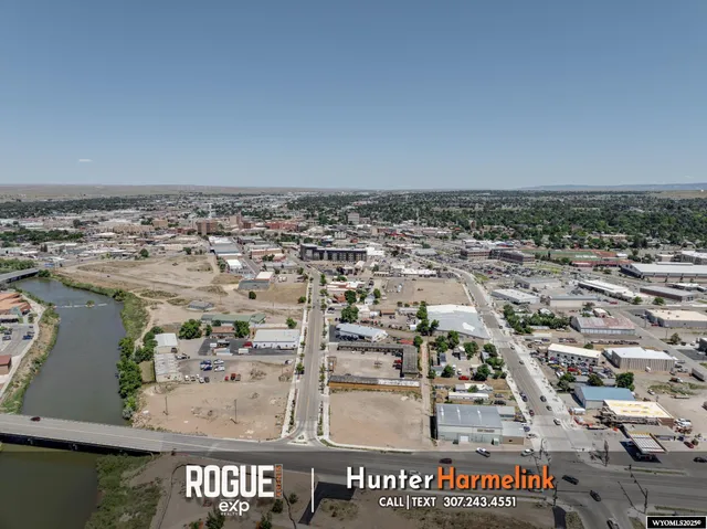 $550,000 | 935 West Yellowstone Highway, Casper, WY 82601