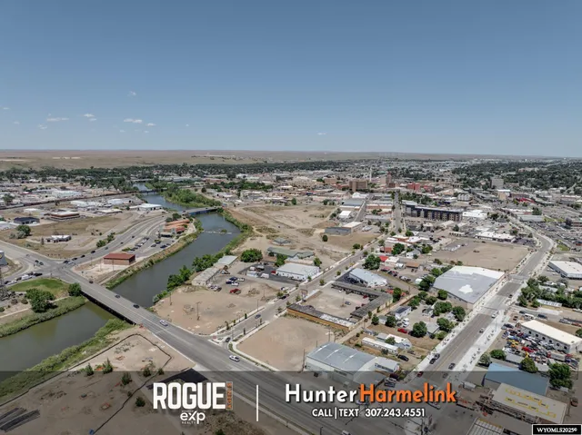 $550,000 | 935 West Yellowstone Highway, Casper, WY 82601