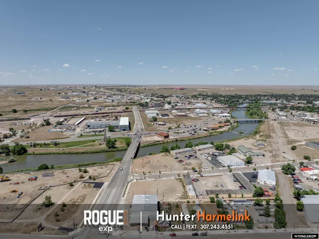 $550,000 | 935 West Yellowstone Highway, Casper, WY 82601