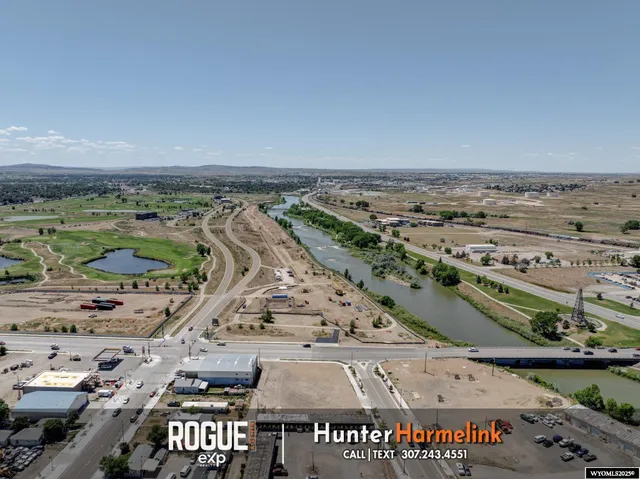 $550,000 | 935 West Yellowstone Highway, Casper, WY 82601