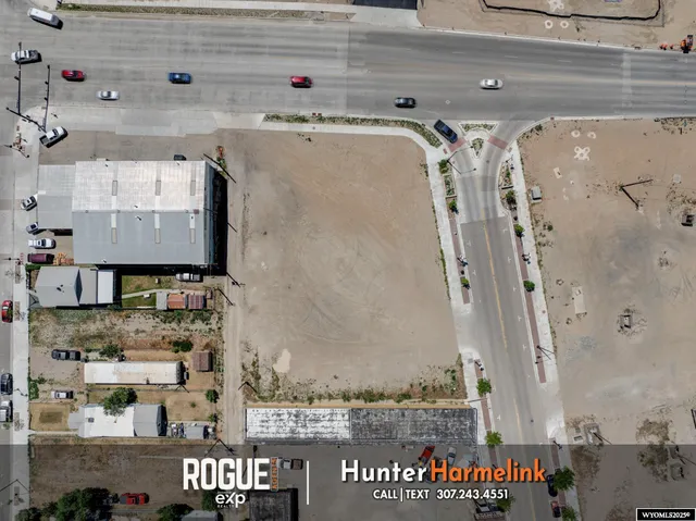 $550,000 | 935 West Yellowstone Highway, Casper, WY 82601