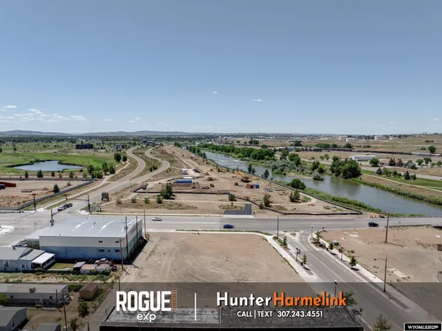 $550,000 | 935 West Yellowstone Highway, Casper, WY 82601