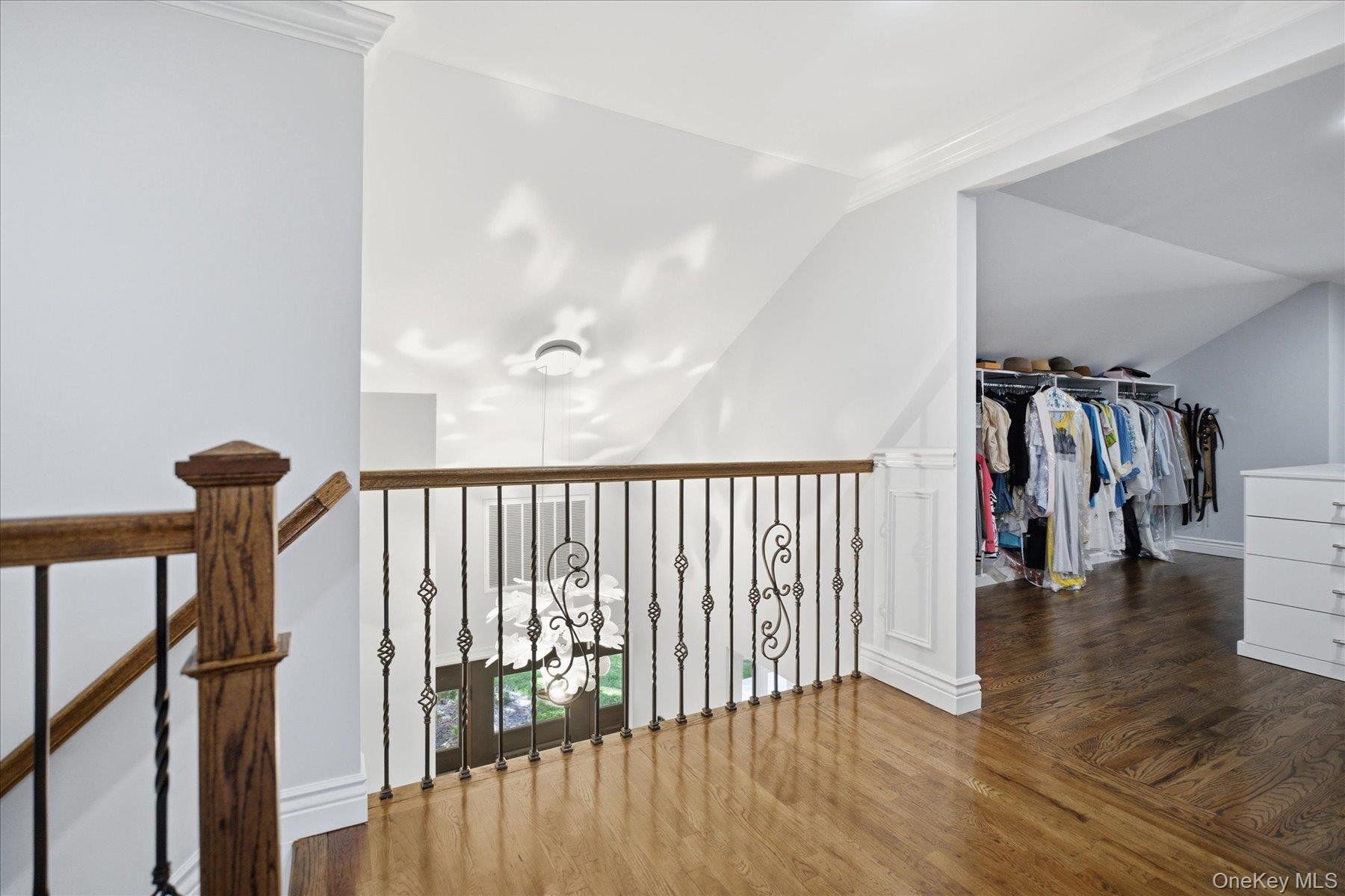 174 Warner Road Huntington, NY 11743 - Photo 22 of 46