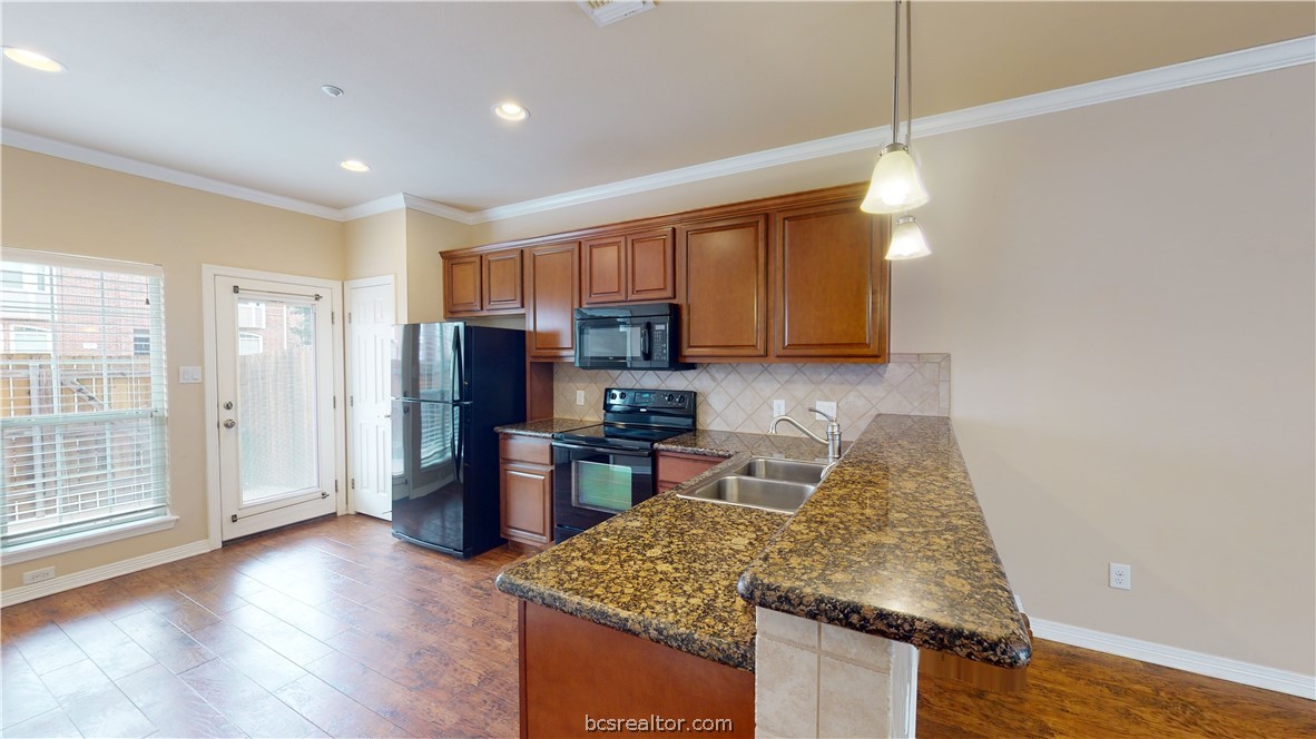 1198 Jones-Butler Road, Unit 503 College Station, TX 77840 - Photo 6 of 34 Gallery Image 6