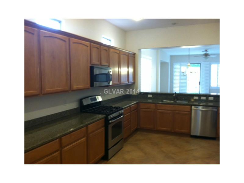 15 Kennesaw Road Henderson, NV 89052 - Photo 8 of 29 Kitchen.