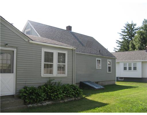 11 Anoka Road Warwick, RI 02889 - Photo 3 of 11 Exterior Back.