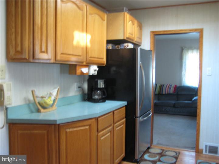 232 Spout Spring Avenue Lumberton, NJ 08048 - Photo 11 of 25 Kitchen