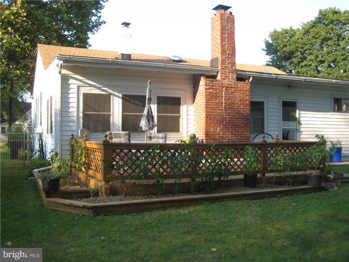 232 Spout Spring Avenue Lumberton, NJ 08048 - Photo 4 of 25 Exterior Back