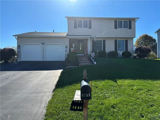 $295,000 | 4783 Haverton Lane, Clay, NY 13090