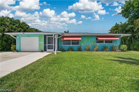 $309,900 | 1407 Southeast 30th Street, Cape Coral, FL 33904