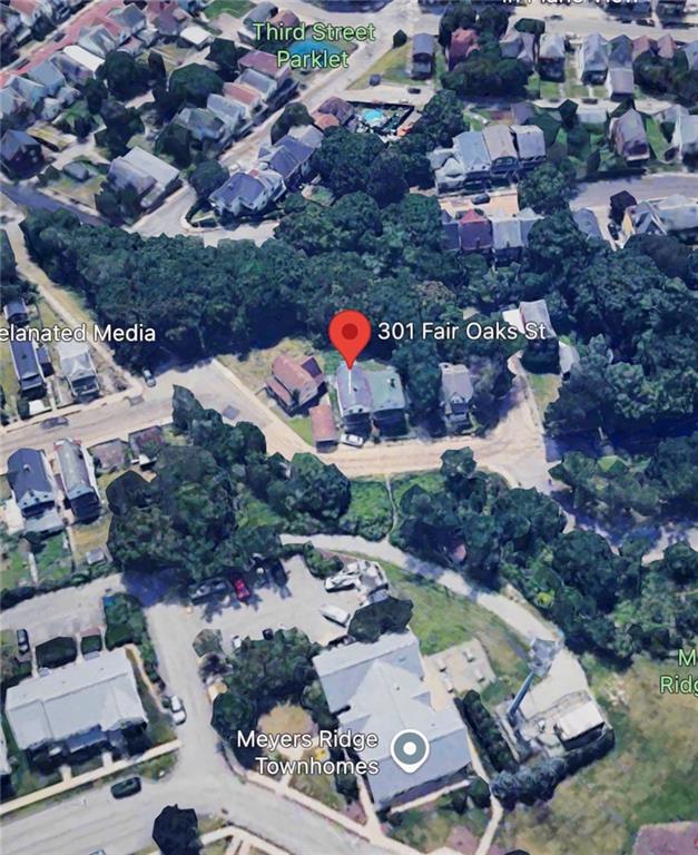 301 Fairoaks Street McKees Rocks, PA 15136 - Photo 3 of 5 an aerial view of residential house with outdoor space