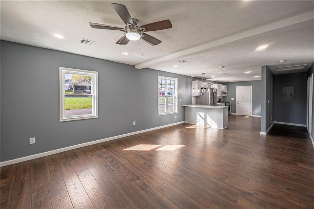 100 East Bond Street Monett, MO 65708 - Photo 4 of 12