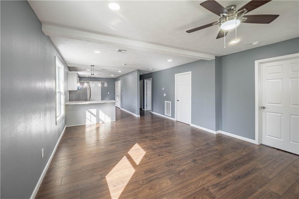 100 East Bond Street Monett, MO 65708 - Photo 5 of 12