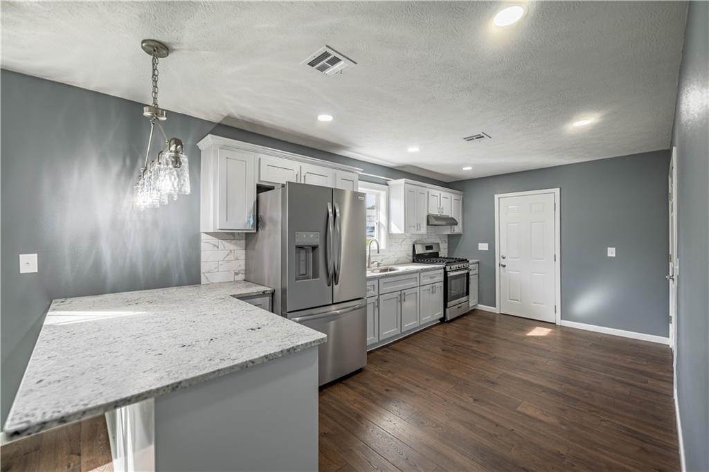 100 East Bond Street Monett, MO 65708 - Photo 8 of 12