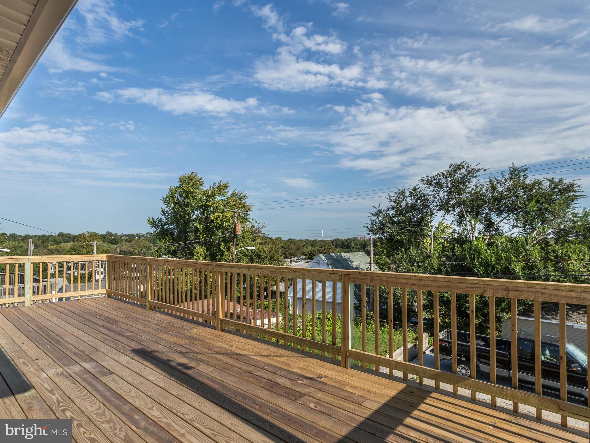 200 West Hilltop Road Baltimore, MD 21225 - Photo 26 of 30 Amazing Views and Entertaining!