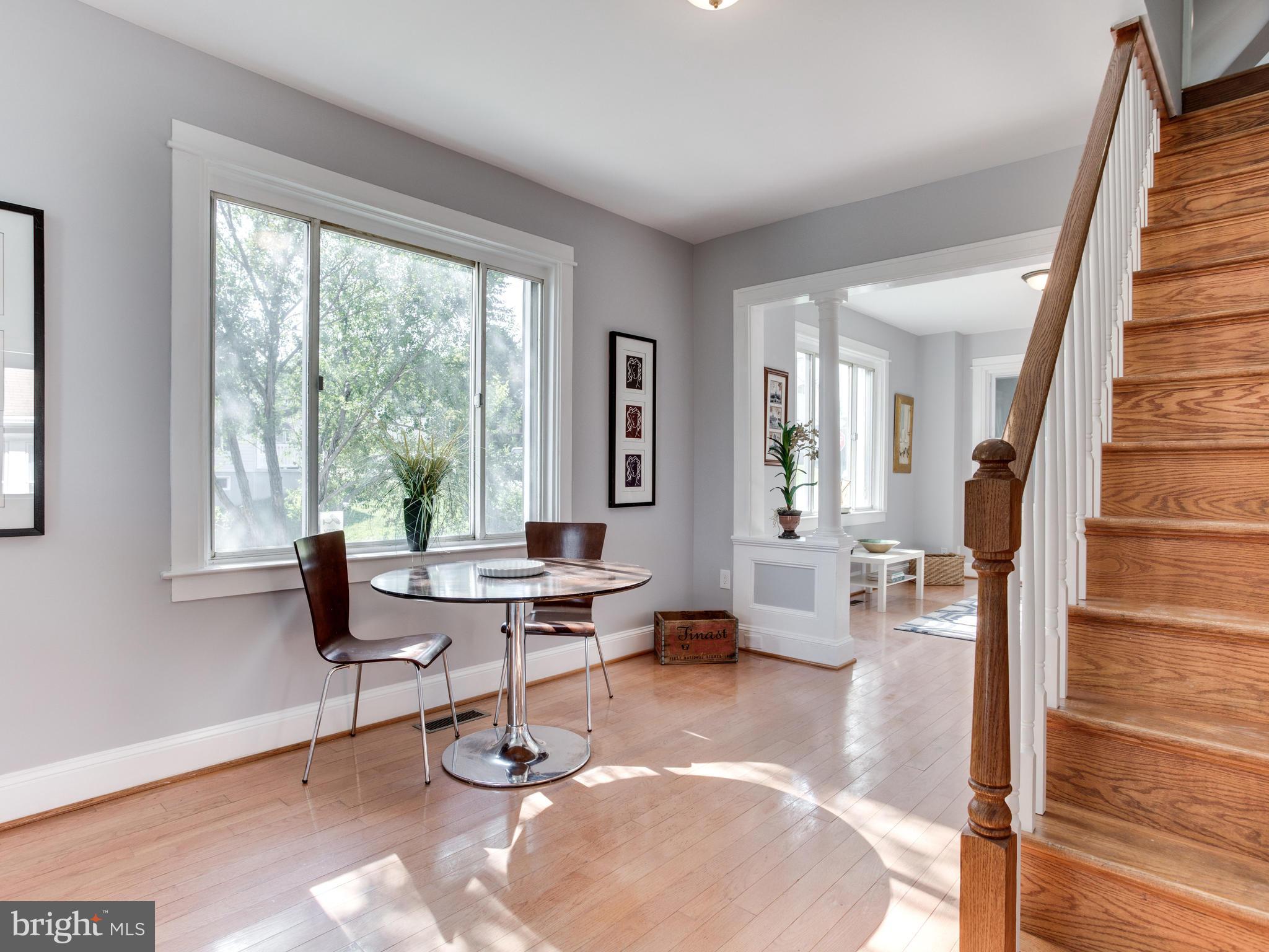 200 West Hilltop Road Baltimore, MD 21225 - Photo 9 of 30 Dining Room