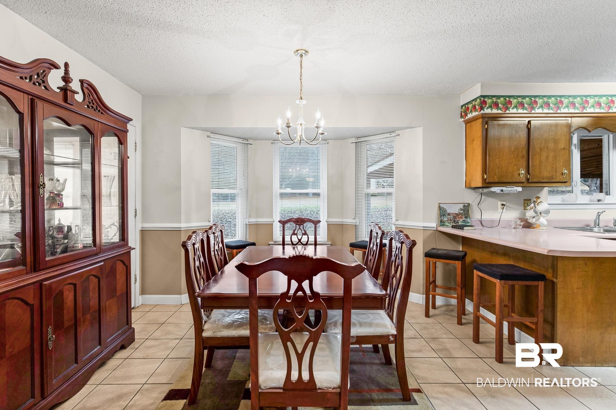 7345 Spaceview Drive Saraland, AL 36571 - Photo 8 of 22 Dining Area