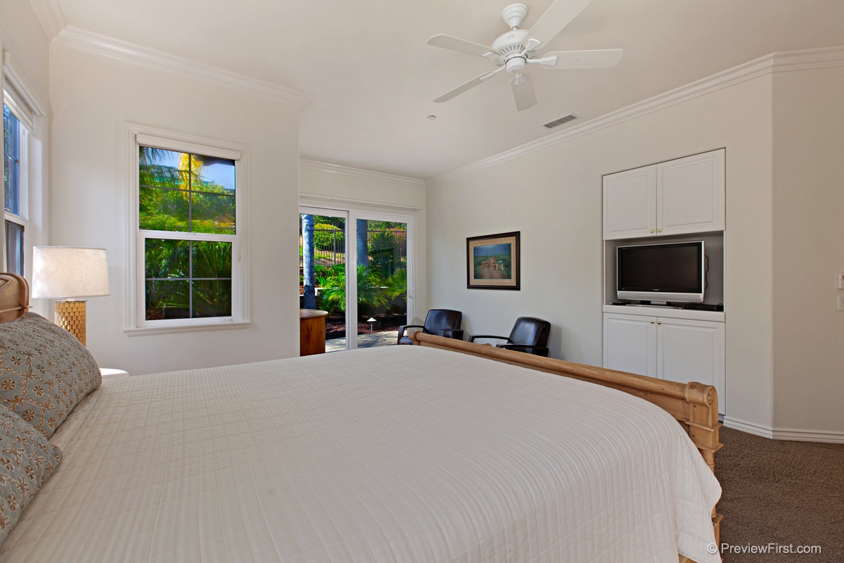 1450 Ravean Court Encinitas, CA 92024 - Photo 14 of 25