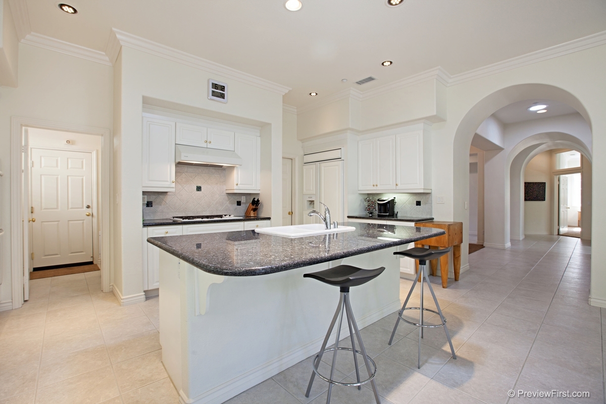 1450 Ravean Court Encinitas, CA 92024 - Photo 8 of 25