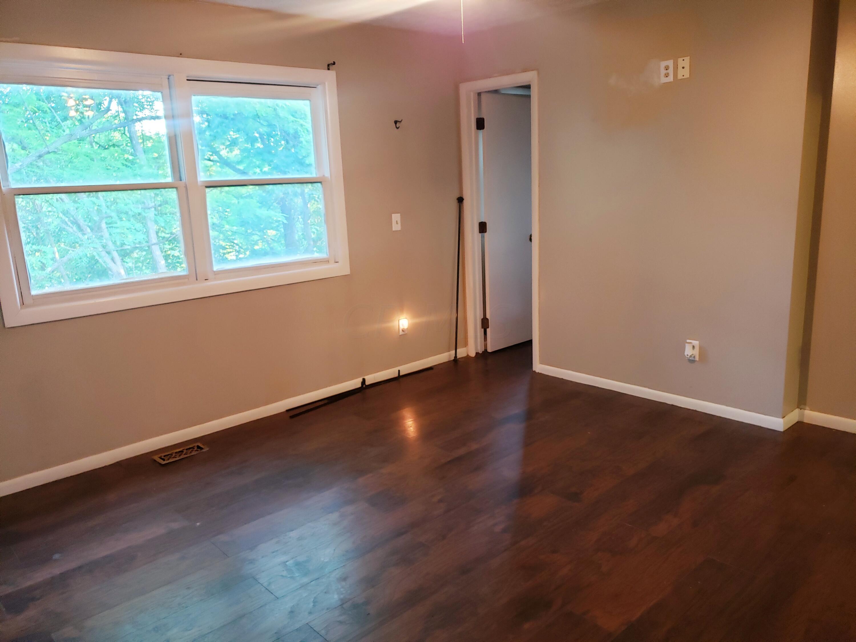 3071 Van Fossen Road Utica, OH 43080 - Photo 23 of 53 Owner's Suite