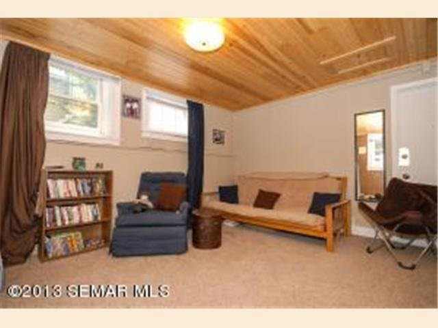 22 11th Street Northeast Rochester, MN 55906 - Photo 3 of 27