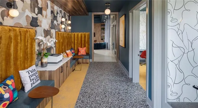 $1,383 | 100 Oakbrook Drive, Unit A1HC, McDonough, GA 30253